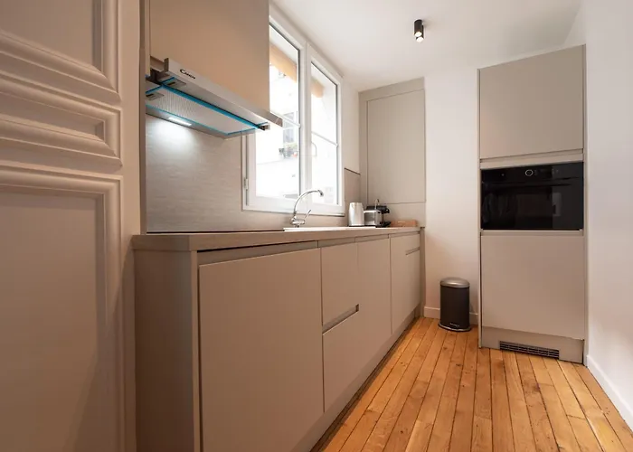 Lovely Near Canal St Martin Paris