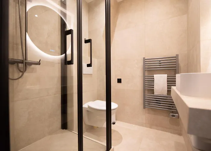 Lovely Near Canal St Martin Apartment Paris