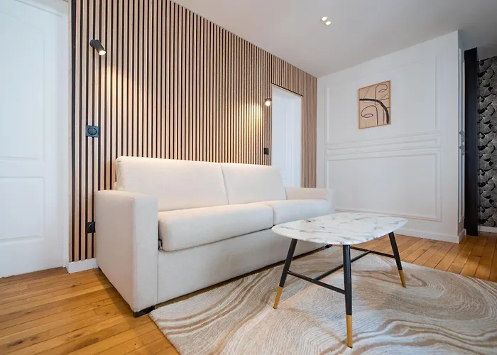 Lovely Near Canal St Martin Apartment